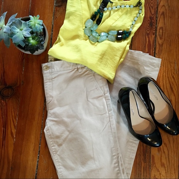 BANANA REPUBLIC - Size 4 Stretch Khakis - Picture 4 of 8